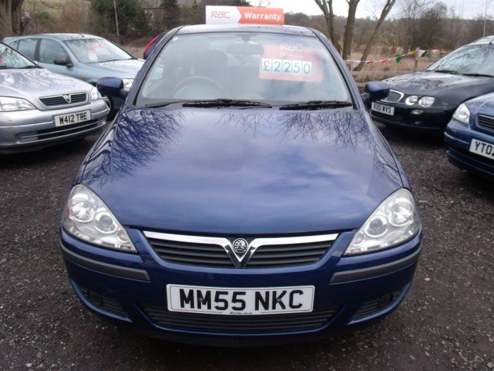 2005 Vauxhall Corsa 1.2i 16V SXi+ 3dr image 2