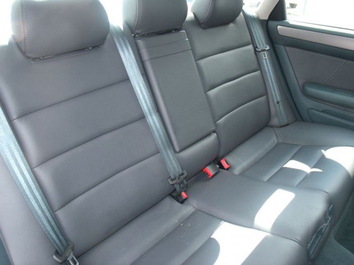 2000 Audi A6 2.4 SE 4dr Auto image 5