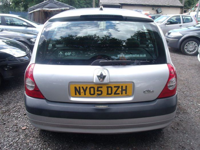 2005 Renault Clio 1.2 Dynamique 16v image 3