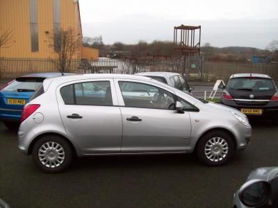 2008 Vauxhall Corsa 1.3 CDTi 16v image 3