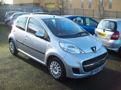 2009 Peugeot 107 1.0 12v Urban 5dr image 1
