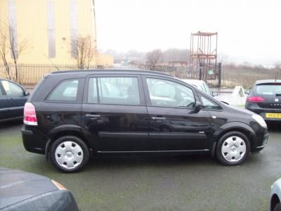 2005 Vauxhall Zafira 1.6i 16v Life image 3
