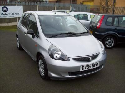 2005 Honda Jazz 1.2i DSI 5dr image 1