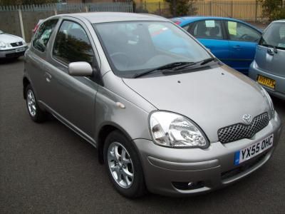 2005 Toyota Yaris 1.3 VVT-i image 1