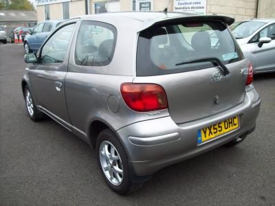 2005 Toyota Yaris 1.3 VVT-i image 2