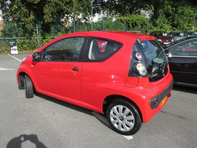2010 CITROEN C1 1.0 VT 3dr image 3