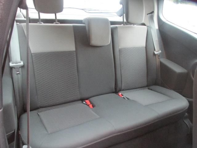 2010 RENAULT CLIO 1.1 16V 3Dr image 5