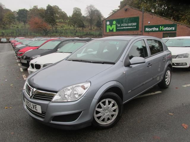 2008 VAUXHALL ASTRA 1.2 LIFE CDTI 5dr image 1