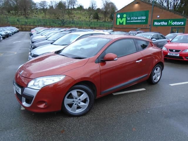 2010 RENAULT MEGANE 1.5 DCI 3dr image 1