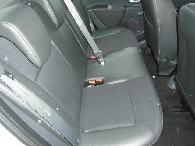 2011 RENAULT CLIO 1.1 5dr image 5