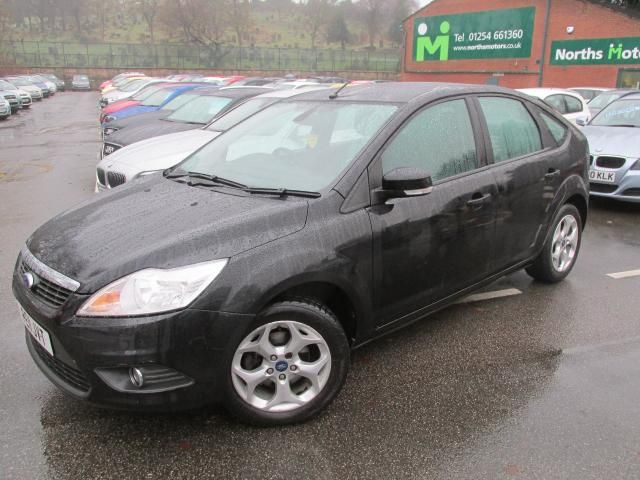 2011 FORD FOCUS 1.6 SPORT 5dr image 1