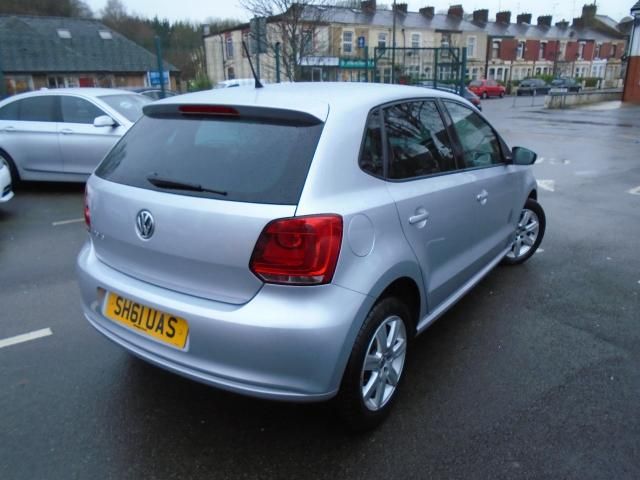 2011 VOLKSWAGEN POLO 1.2 5dr image 3