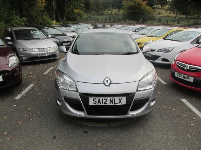 2012 RENAULT MEGANE 1.6 I-MUSIC 3dr image 2
