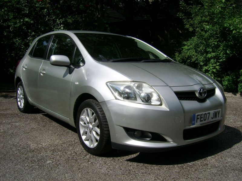 2007 Toyota Auris 1.6 VVT-i T3 5dr image 1