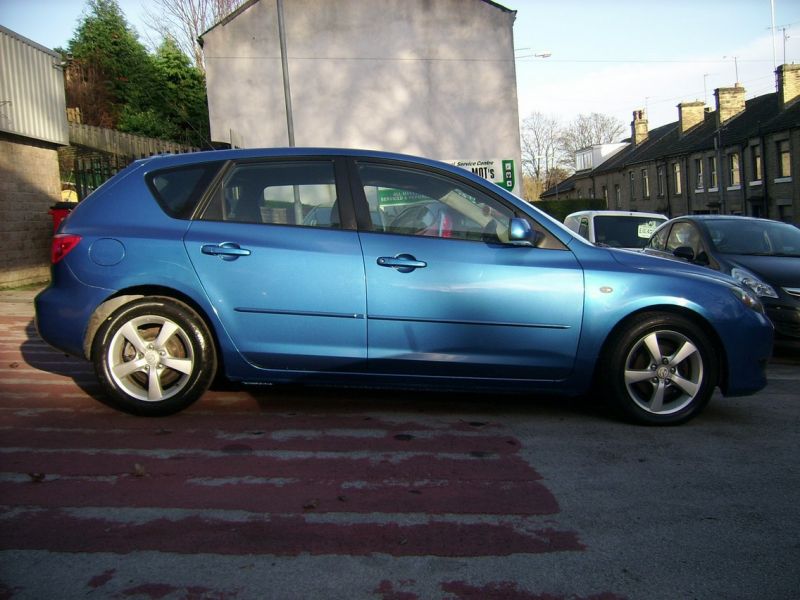 2004 MAZDA3 1.6 TS2 5dr image 3