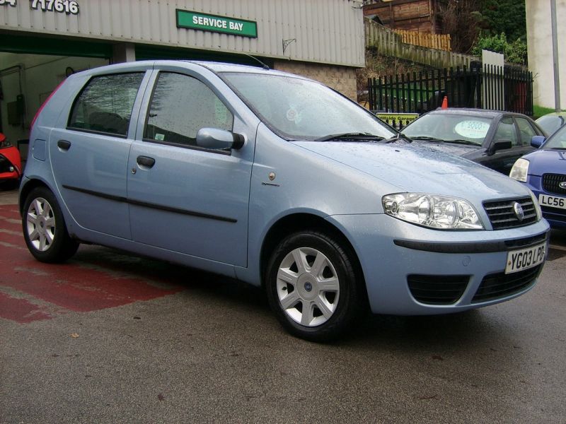 2003 Fiat Punto 1.2 8v Dynamic 5dr image 1