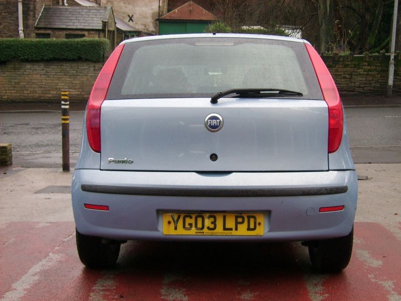 2003 Fiat Punto 1.2 8v Dynamic 5dr image 4
