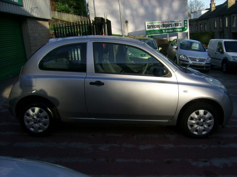 2003 Nissan Micra 1.0 E 3 image 3