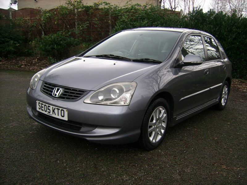 2005 Honda Civic 1.6 i VTEC Executive 5dr image 1