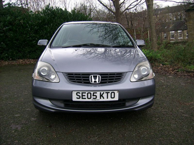 2005 Honda Civic 1.6 i VTEC Executive 5dr image 2