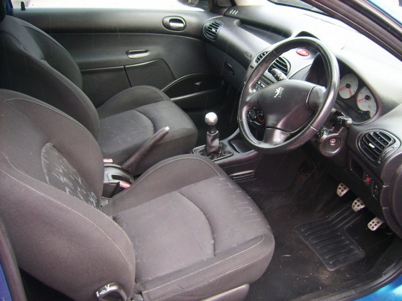 2005 Peugeot 206 1.1 8v Sport 3 image 5