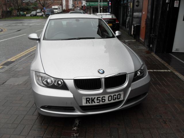 2006 BMW 3 SERIES 320i SE 4dr image 2