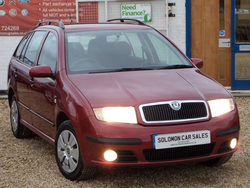 2005 Skoda Fabia image 1