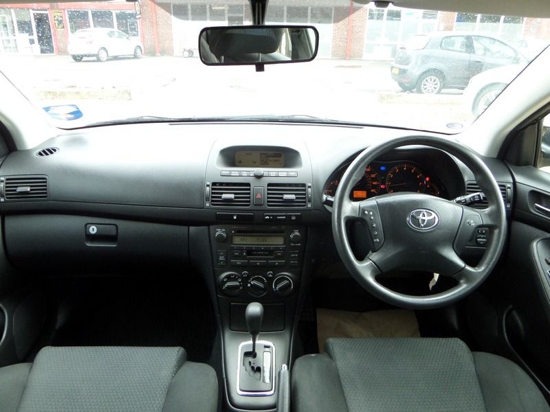 2005 Toyota Avensis T3-S Vvt-i image 4