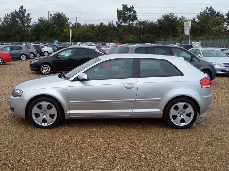 2004 Audi A3 FSI Sport image 3