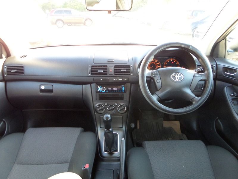 2008 Toyota Avensis Vvt-i image 4