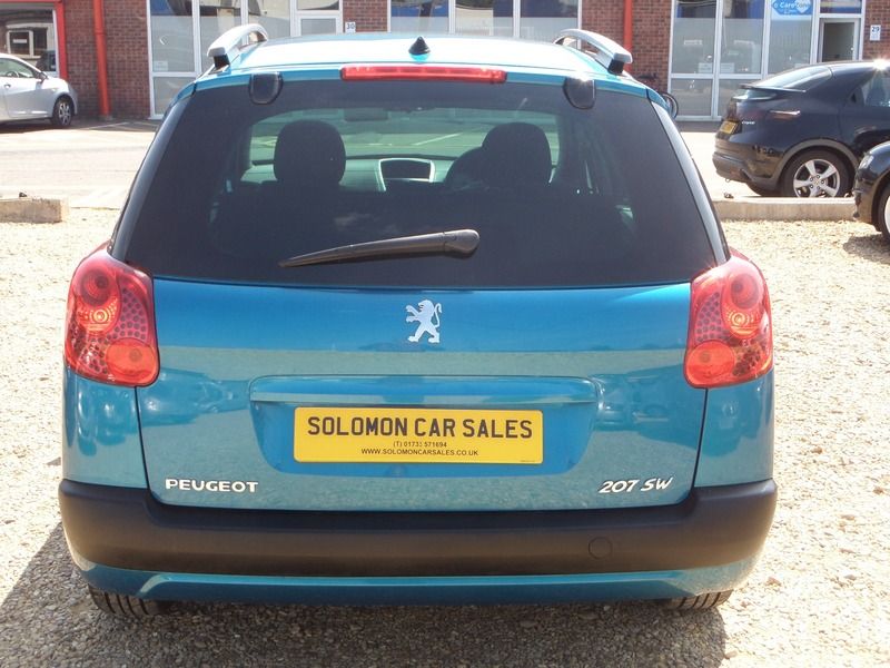 2009 Peugeot 207 SW S HDI image 2