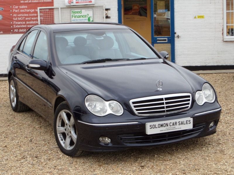 2005 Mercedes C180 Kompressor image 1