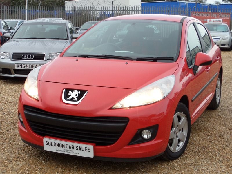 2010 Peugeot 207 image 1