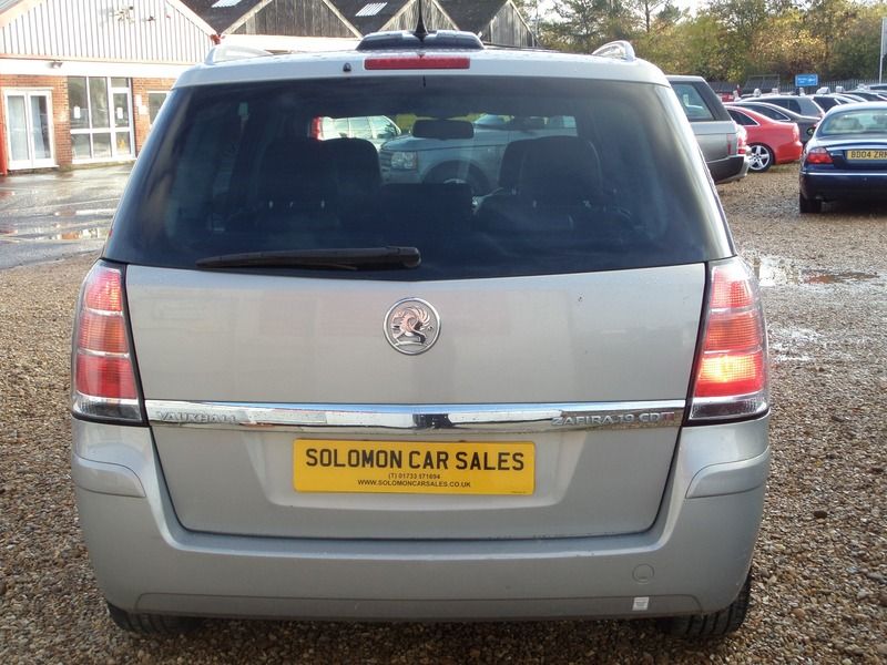 2005 Vauxhall Zafira Cdti 8V image 2