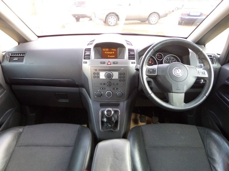 2005 Vauxhall Zafira Cdti 8V image 4