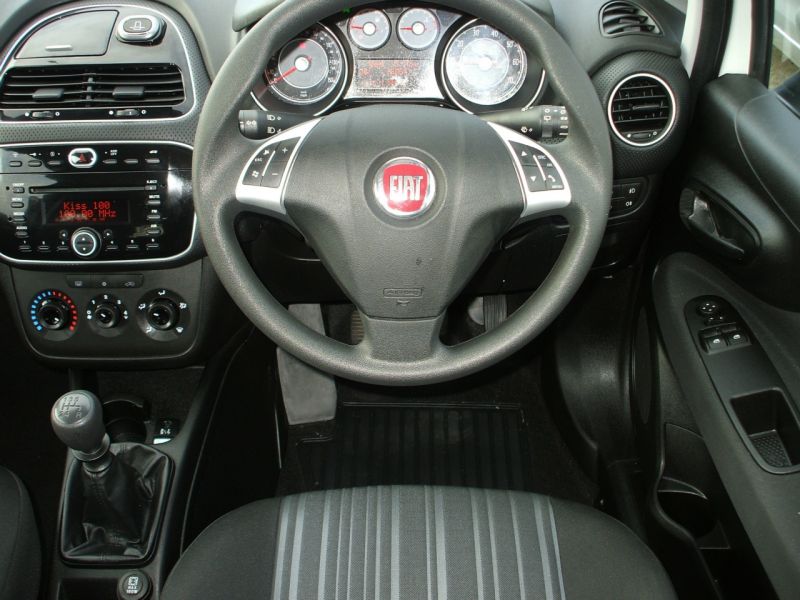 2012 Fiat Punto Evo 1.2 Mylife image 4