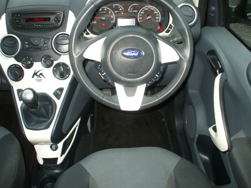 2012 Ford Ka 1.2 Zetec image 4