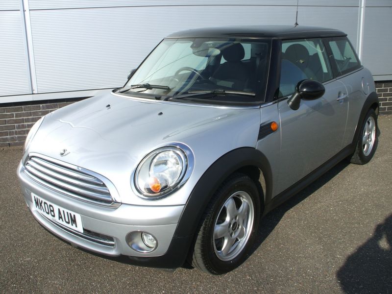 2008 Mini Cooper 1.6 image 1