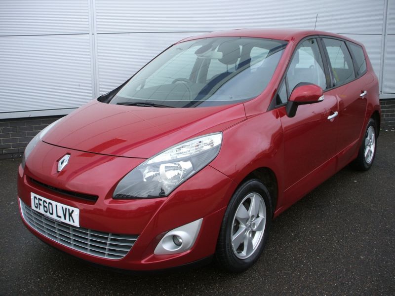 2010 Renault Grand Scenic TomTom 1.5 dCi image 1