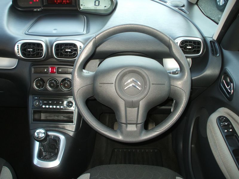 2011 Citroen C3 Picasso 1.6 HDi VTR Plus image 4