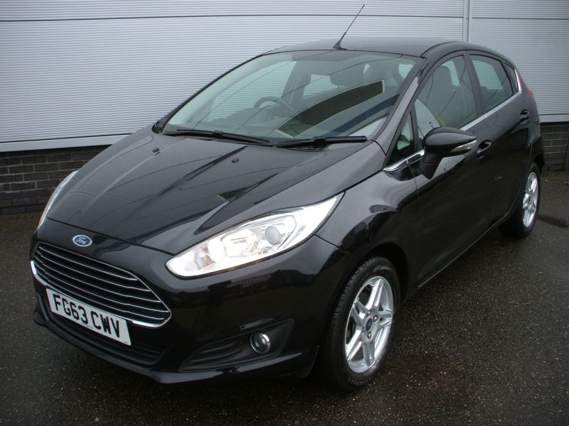2013 Ford Fiesta 1.2 Zetec image 1