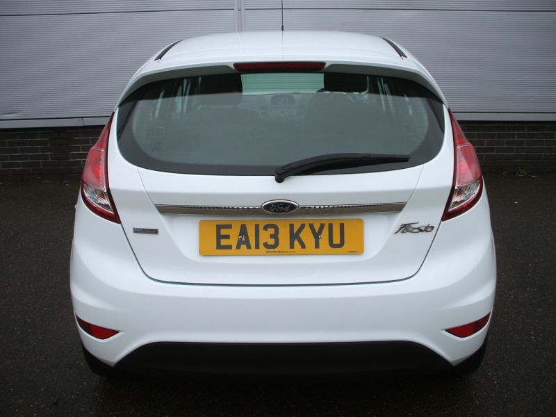 2013 Ford Fiesta 1.0 Zetec image 3