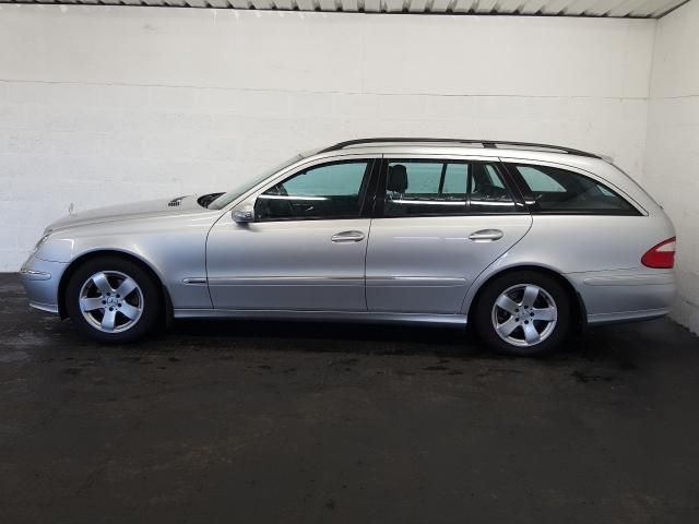 2005 MERCEDES 3.0 E280 CDI AVANTGARDE 5d image 2