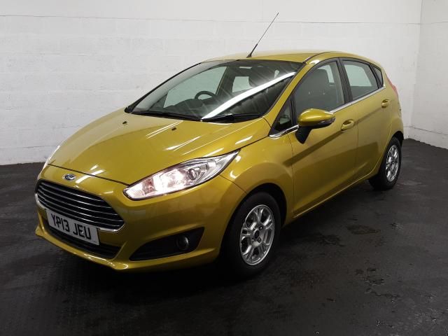 2013 FORD FIESTA 1.6 Zetec ECOnetic TDCI 5d image 1