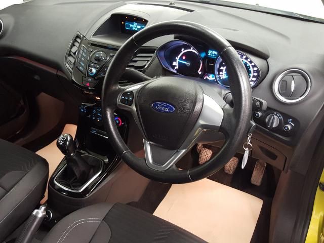 2013 FORD FIESTA 1.6 Zetec ECOnetic TDCI 5d image 4