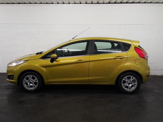 2013 FORD FIESTA 1.6 Zetec ECOnetic TDCI 5d image 2