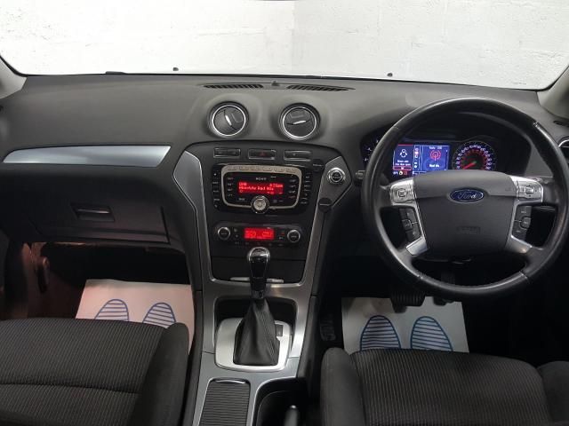 2011 FORD MONDEO 2.2 TDCI 5d image 4