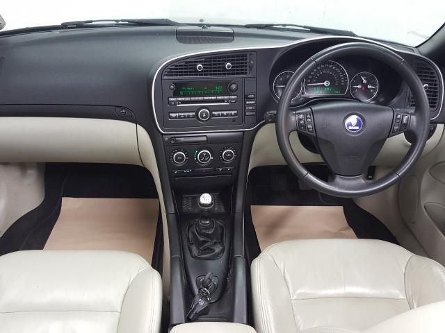 2011 SAAB 9-3 1.9 LINEAR SE TTID 2d image 4