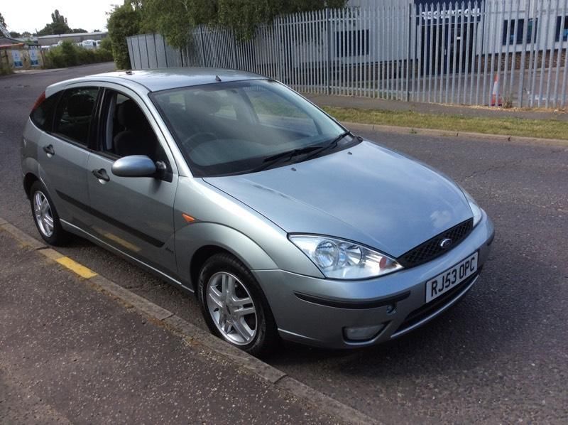 2003 Ford Focus image 1