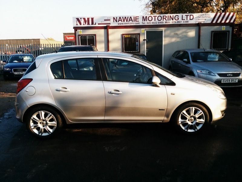 2008 Vauxhall Corsa Design 16V image 2